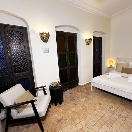 House In Old Medina For 10 Guests Villa Tangier Exterior photo